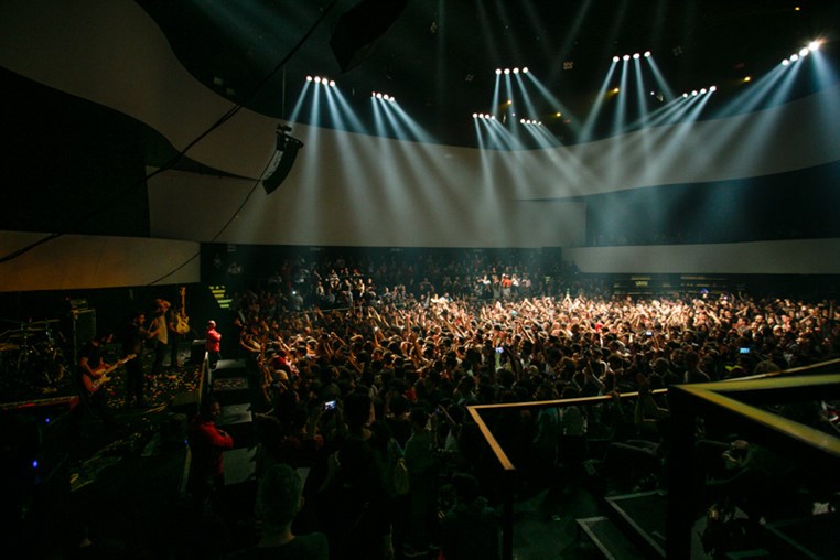 Mashrou Leila at O1NE Beirut